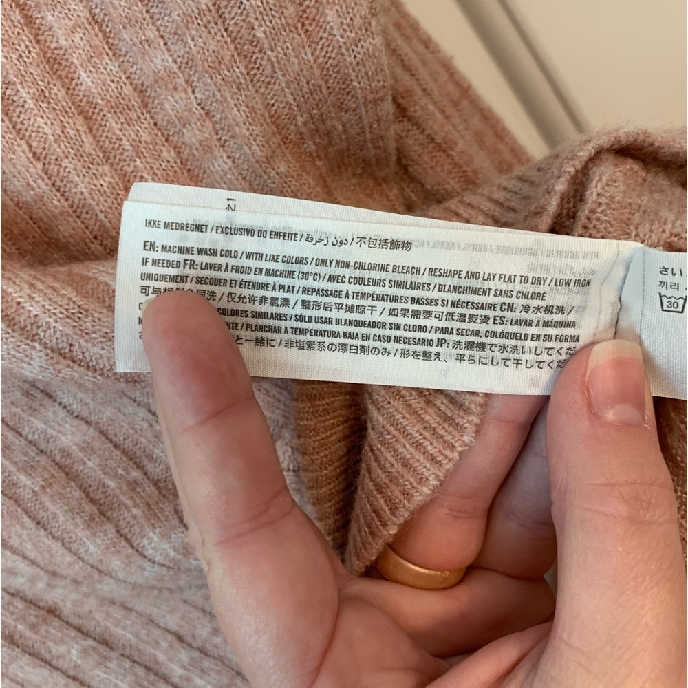 Abercrombie & Fitch Ribbed Sweater in Heather Pink - Picture 11 of 11